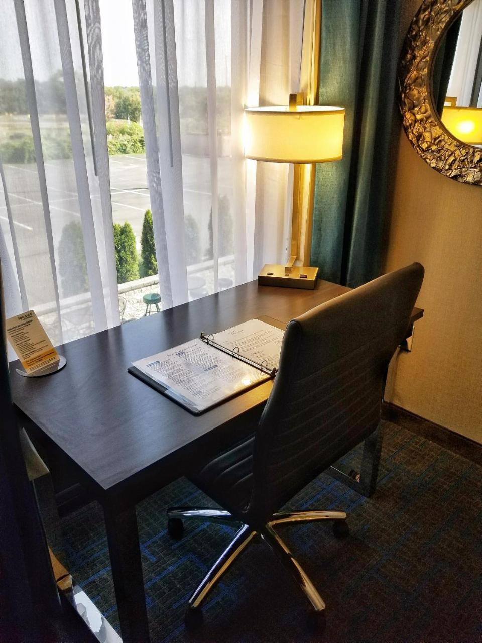 Holiday Inn & Suites Syracuse Airport - Liverpool By Ihg Zewnętrze zdjęcie